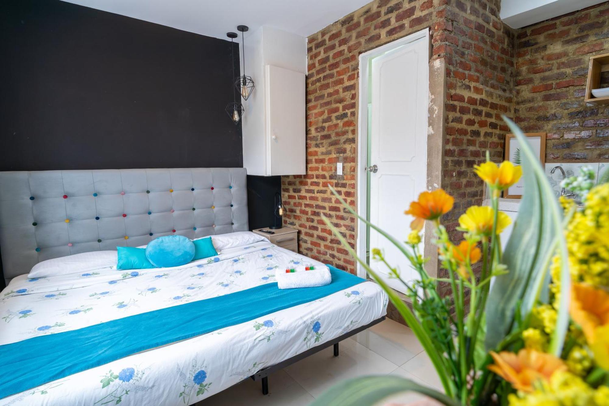 Apartasuites Manzini Apartment Bogotá