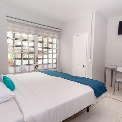 Apartasuites Manzini Apartment *